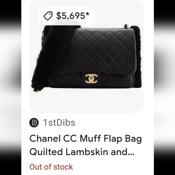 CHANEL Classic lambskin and shearling muff handbag quilted Handwarmer Chain bag - Picture 2 of 16